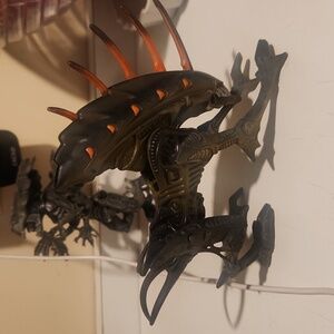 ALIENS kenner wild boar alienation figure